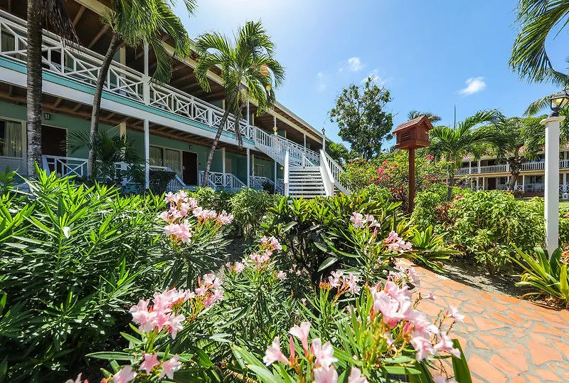 Курортный комплекс Pineapple Beach Club (Adults Only) Long Bay