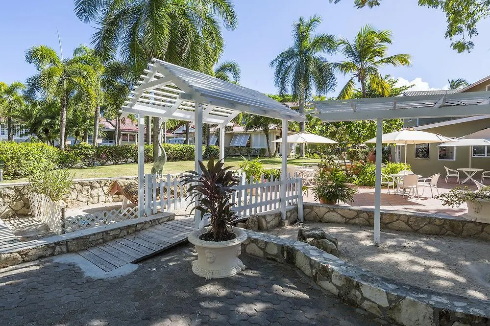 Rezort Pineapple Beach Club (Adults Only) Long Bay